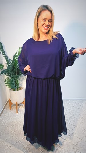 Navy skirt top size 18