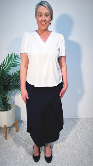 Pleat Front Top IVORY