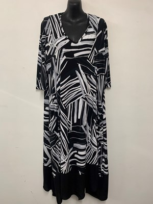 Printed Soft Knit Dress with NAVY Chiffon Hem NEW BLACK/WHITE PRINT
